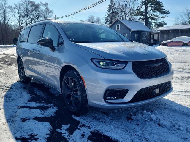 2026 Chrysler Pacifica PACIFICA SELECT AWD