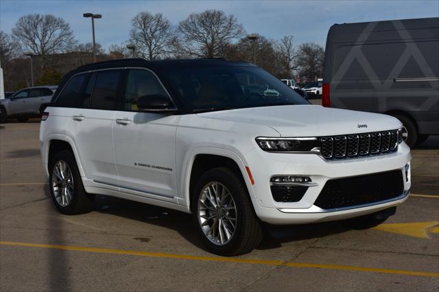 2025 Jeep Grand Cherokee GRAND CHEROKEE SUMMIT 4X4