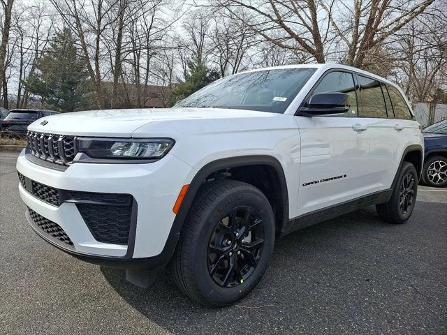 2026 Jeep Grand Cherokee GRAND CHEROKEE LAREDO ALTITUDE 4X4 2026 Jeep Grand Cherokee GRAND CHEROKEE LAREDO ALTITUDE 4X4
