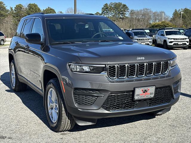 2025 Jeep Grand Cherokee GRAND CHEROKEE LAREDO X 4X2 2025 Jeep Grand Cherokee GRAND CHEROKEE LAREDO X 4X2