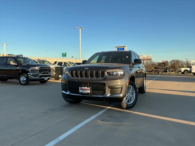 2025 Jeep Grand Cherokee GRAND CHEROKEE L LAREDO X 4X2