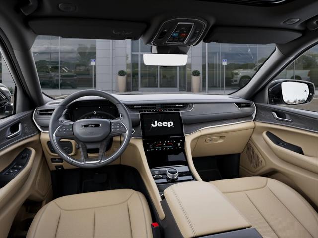 2025 Jeep Grand Cherokee Limited 4x4