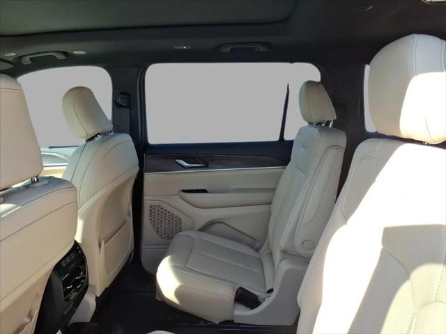 2025 Jeep Grand Cherokee Limited 4x4