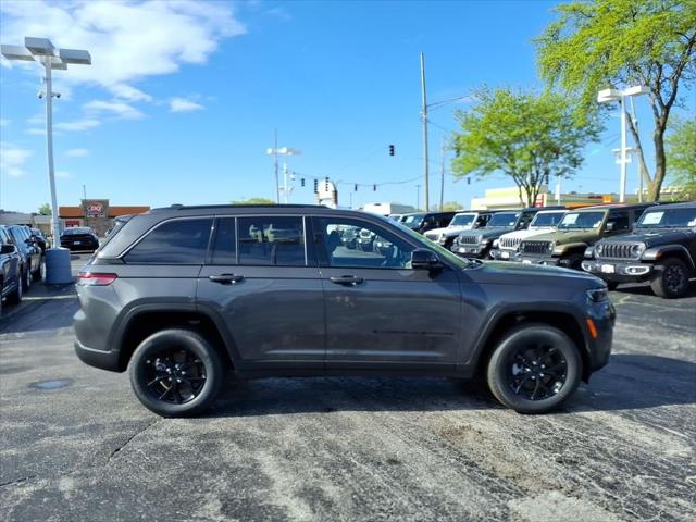 2026 Jeep Grand Cherokee Altitude 4x4