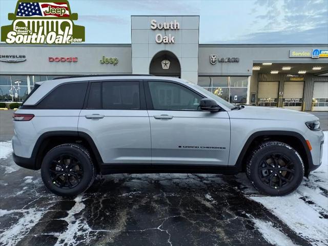 2026 Jeep Grand Cherokee Altitude 4x4