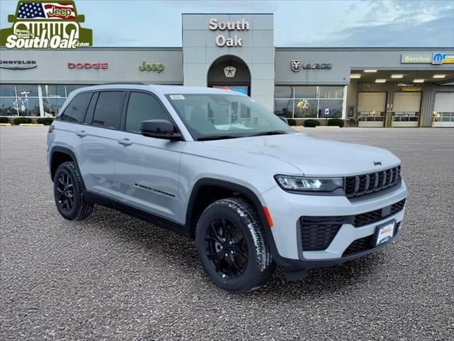 2026 Jeep Grand Cherokee Altitude 4x4 for sale in Matteson, IL