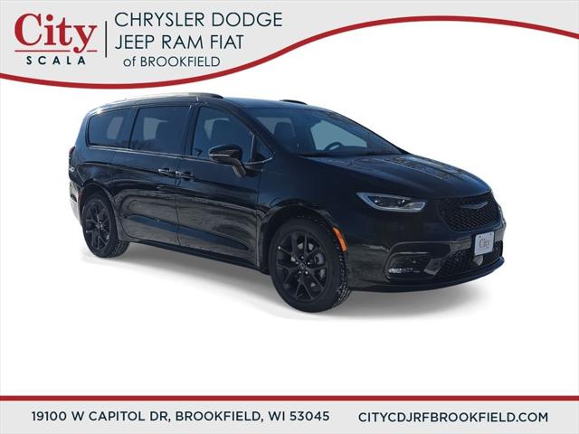 2026 Chrysler Pacifica PACIFICA SELECT AWD