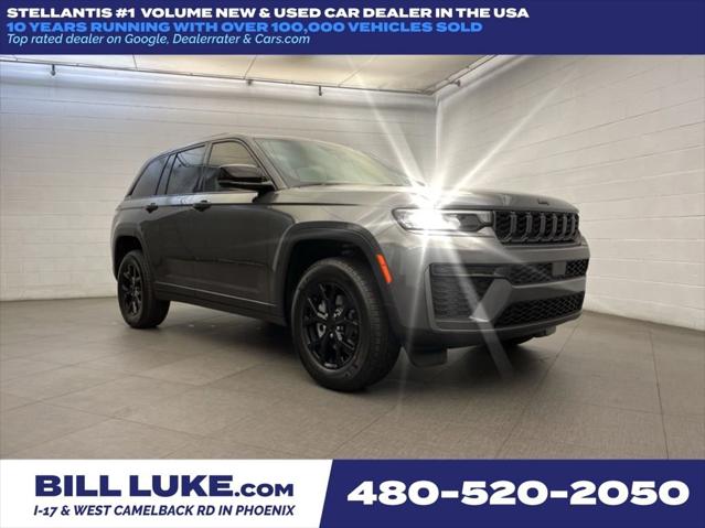 2026 Jeep Grand Cherokee GRAND CHEROKEE LAREDO ALTITUDE 4X4