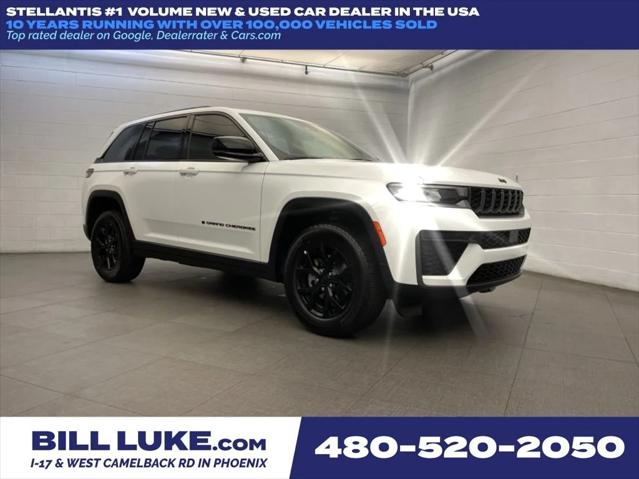 2026 Jeep Grand Cherokee GRAND CHEROKEE LAREDO ALTITUDE 4X4 2026 Jeep Grand Cherokee GRAND CHEROKEE LAREDO ALTITUDE 4X4