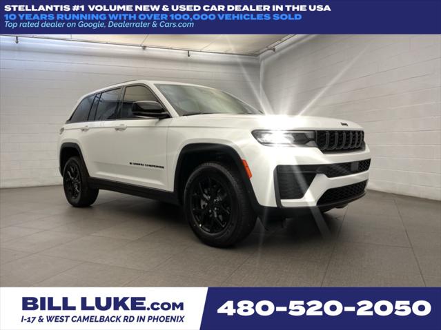 2026 Jeep Grand Cherokee GRAND CHEROKEE LAREDO ALTITUDE 4X4