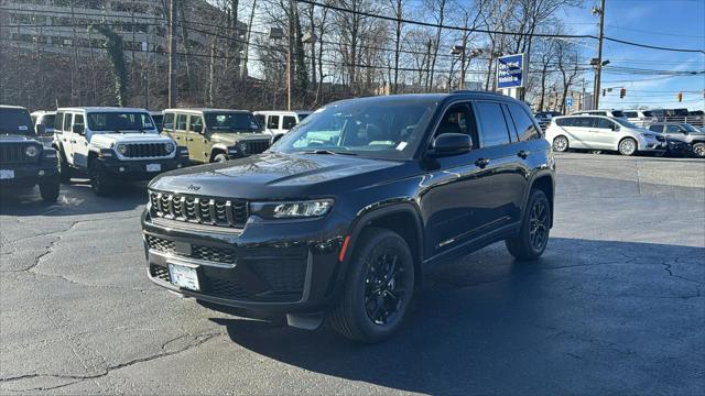2026 Jeep Grand Cherokee GRAND CHEROKEE ALTITUDE 4X4