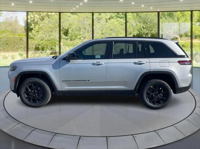 2026 Jeep Grand Cherokee Altitude 4x4