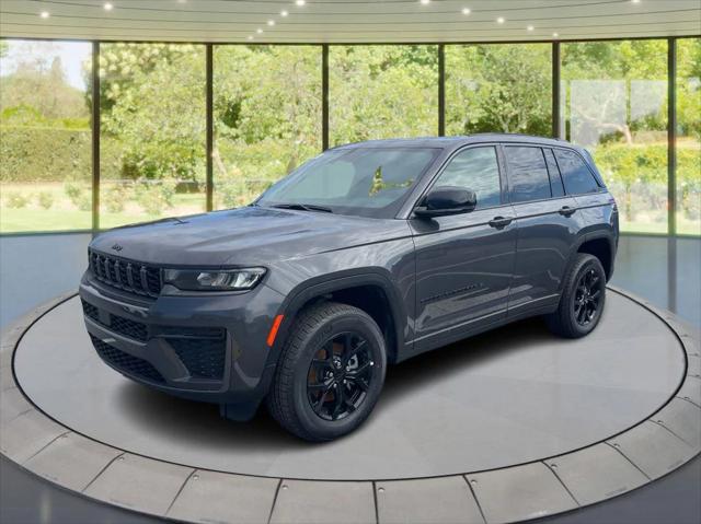 2026 Jeep Grand Cherokee Altitude 4x4