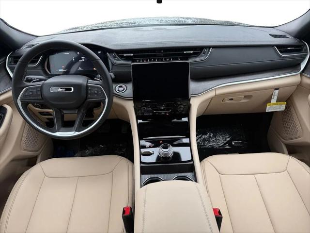 2025 Jeep Grand Cherokee Limited 4x4