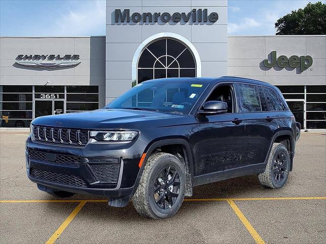 2026 Jeep Grand Cherokee GRAND CHEROKEE LAREDO ALTITUDE 4X4 2026 Jeep Grand Cherokee GRAND CHEROKEE LAREDO ALTITUDE 4X4