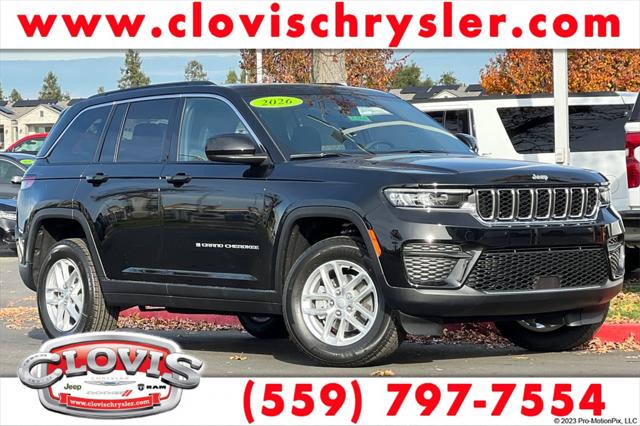 2025 Jeep Grand Cherokee GRAND CHEROKEE LAREDO X 4X2