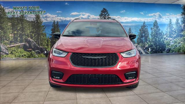 2026 Chrysler Pacifica PACIFICA SELECT AWD