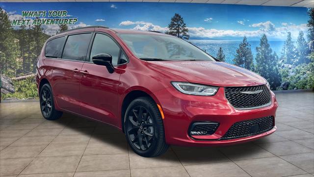 2026 Chrysler Pacifica PACIFICA SELECT AWD