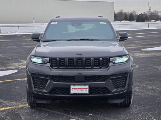 2026 Jeep Grand Cherokee GRAND CHEROKEE LAREDO ALTITUDE 4X4