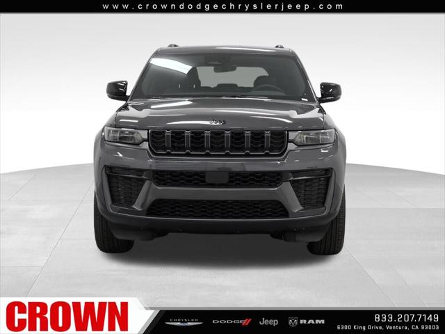2026 Jeep Grand Cherokee GRAND CHEROKEE LAREDO ALTITUDE 4X2