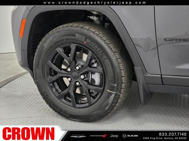 2026 Jeep Grand Cherokee Altitude 4x2