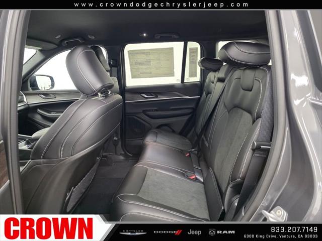 2026 Jeep Grand Cherokee Altitude 4x2