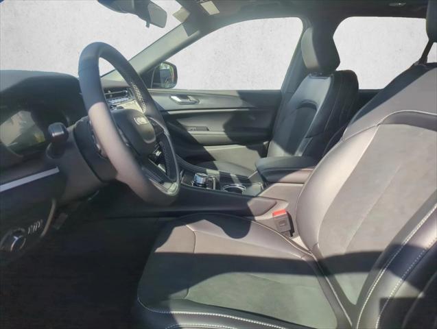 2025 Jeep Grand Cherokee GRAND CHEROKEE ALTITUDE X 4X2