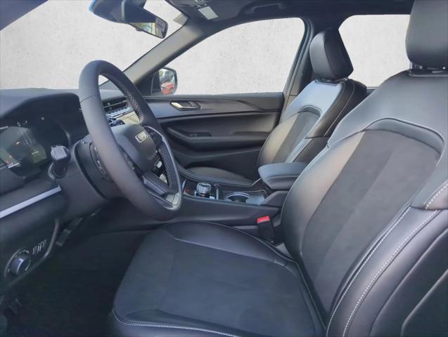 2025 Jeep Grand Cherokee GRAND CHEROKEE ALTITUDE 4X2