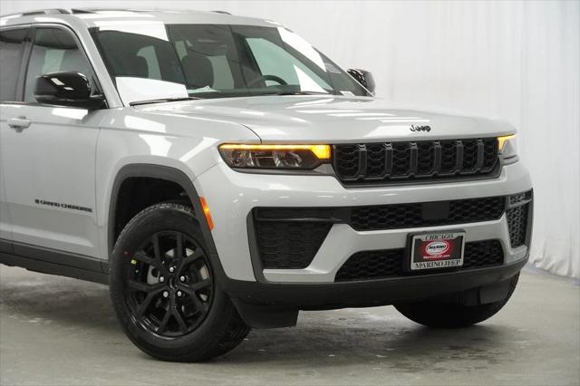 2026 Jeep Grand Cherokee GRAND CHEROKEE LAREDO ALTITUDE 4X4 2026 Jeep Grand Cherokee GRAND CHEROKEE LAREDO ALTITUDE 4X4