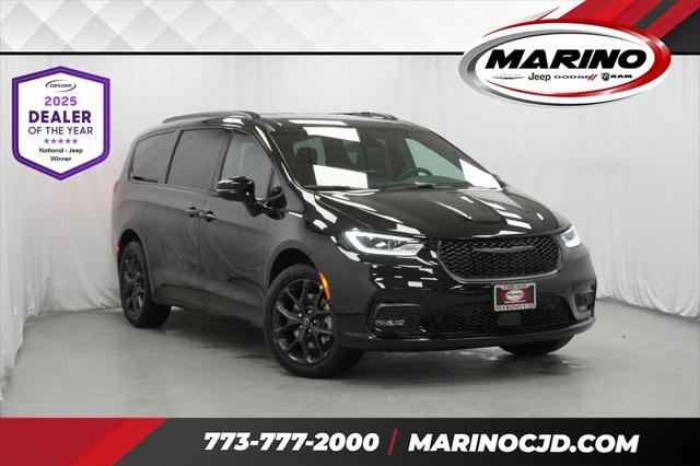 2026 Chrysler Pacifica PACIFICA SELECT AWD
