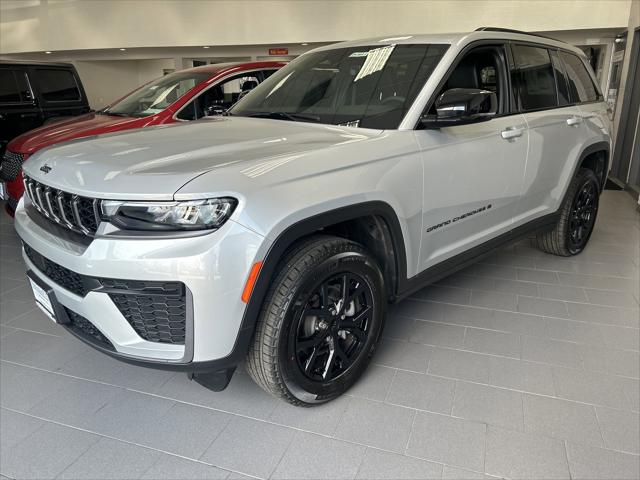 2026 Jeep Grand Cherokee GRAND CHEROKEE LAREDO ALTITUDE 4X4