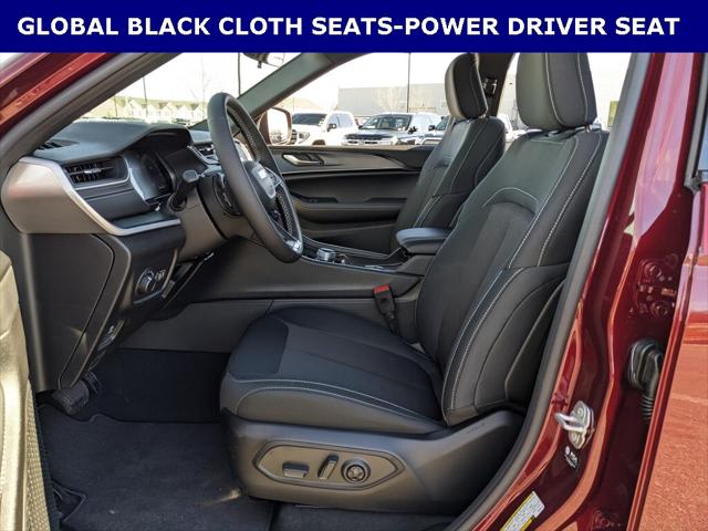 2025 Jeep Grand Cherokee GRAND CHEROKEE LAREDO 4X2