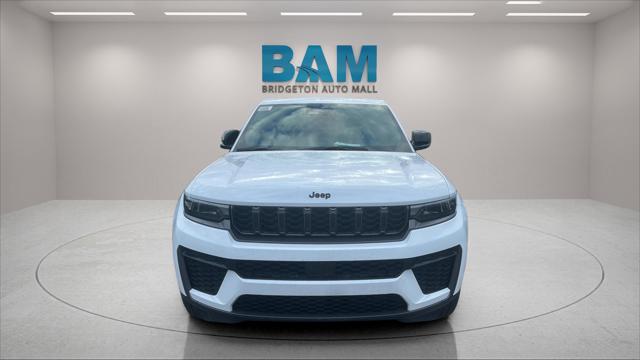 2026 Jeep Grand Cherokee GRAND CHEROKEE ALTITUDE 4X4