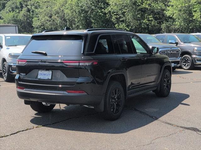 2026 Jeep Grand Cherokee GRAND CHEROKEE LAREDO ALTITUDE 4X4 2026 Jeep Grand Cherokee GRAND CHEROKEE LAREDO ALTITUDE 4X4
