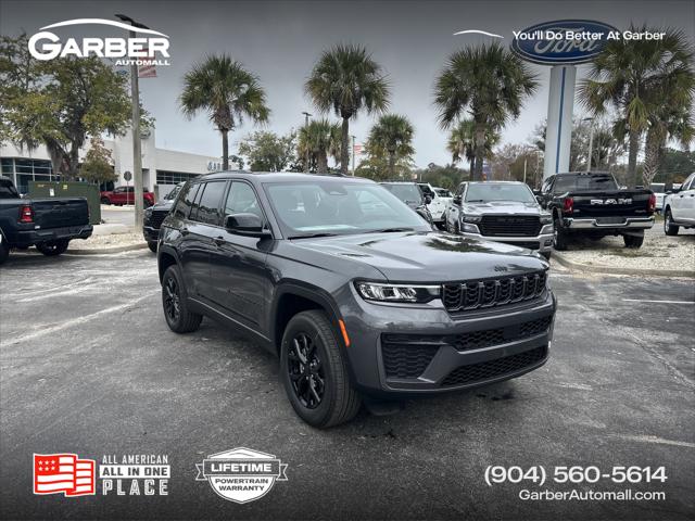 2026 Jeep Grand Cherokee GRAND CHEROKEE LAREDO ALTITUDE 4X2
