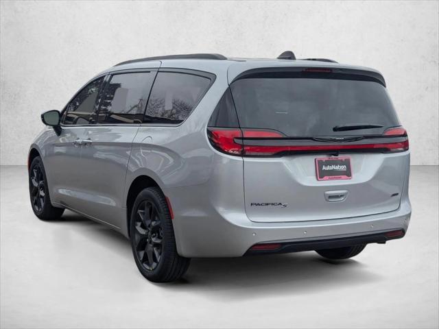 2026 Chrysler Pacifica Select AWD