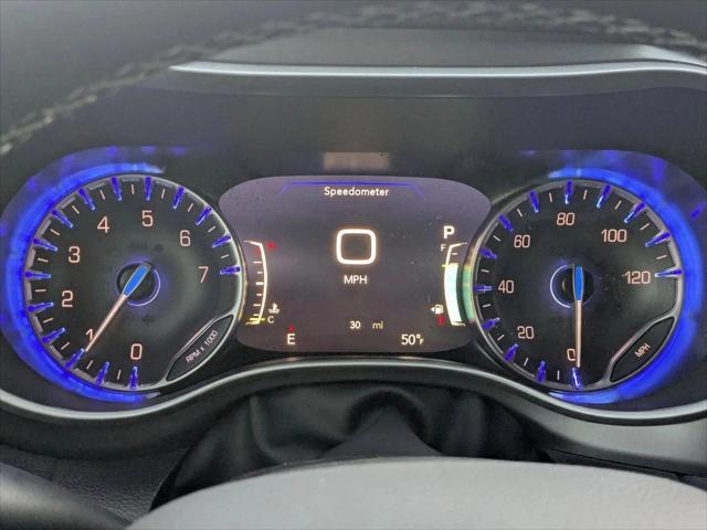 2026 Chrysler Pacifica Select AWD