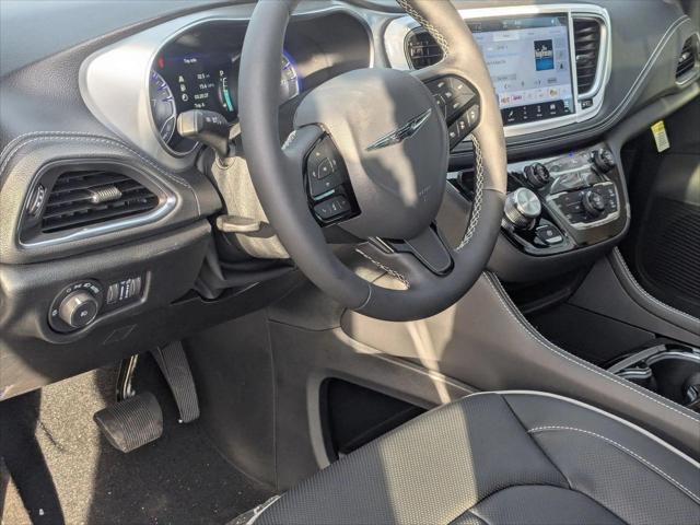 2026 Chrysler Pacifica PACIFICA LIMITED AWD