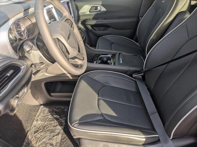 2026 Chrysler Pacifica Limited AWD