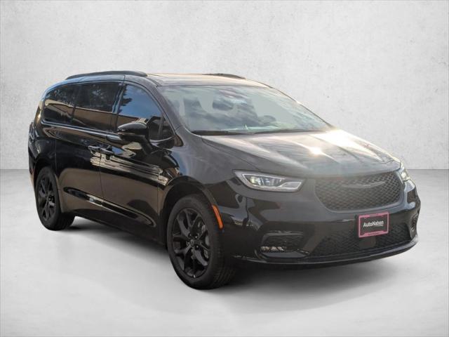 2026 Chrysler Pacifica Limited AWD