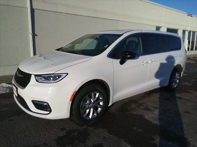 2026 Chrysler Pacifica PACIFICA LIMITED AWD