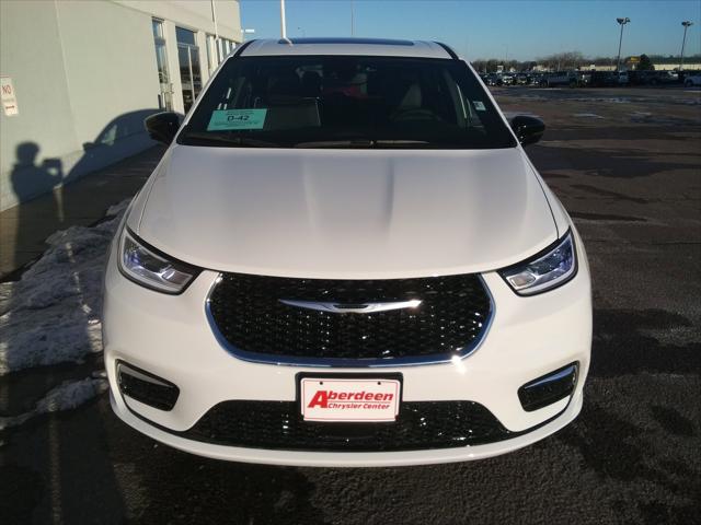 2026 Chrysler Pacifica PACIFICA LIMITED AWD