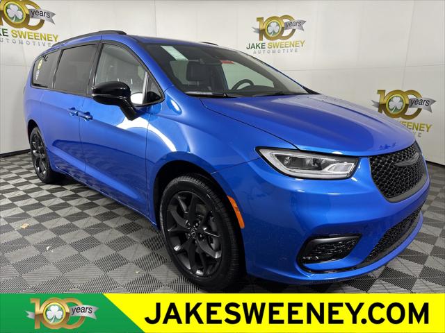 2026 Chrysler Pacifica PACIFICA SELECT AWD