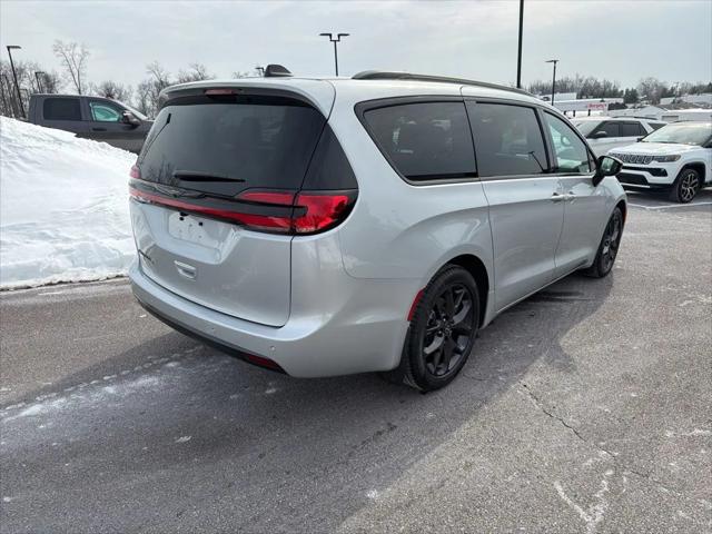 2026 Chrysler Pacifica PACIFICA SELECT