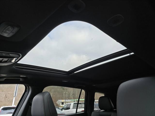 2026 Jeep Cherokee CHEROKEE LIMITED 4X4 2026 Jeep Cherokee CHEROKEE LIMITED 4X4