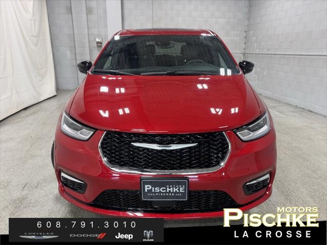 2026 Chrysler Pacifica PACIFICA LIMITED AWD