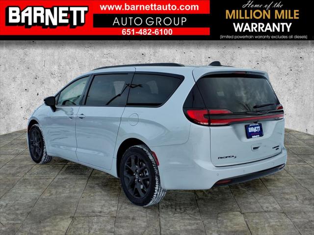 2026 Chrysler Pacifica PACIFICA LIMITED AWD