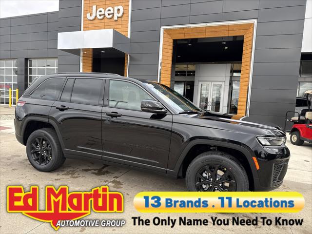 2026 Jeep Grand Cherokee GRAND CHEROKEE LAREDO ALTITUDE 4X4