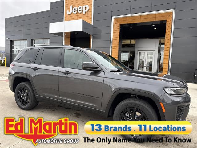2026 Jeep Grand Cherokee GRAND CHEROKEE ALTITUDE 4X4