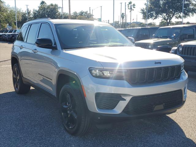 2025 Jeep Grand Cherokee GRAND CHEROKEE ALTITUDE 4X2